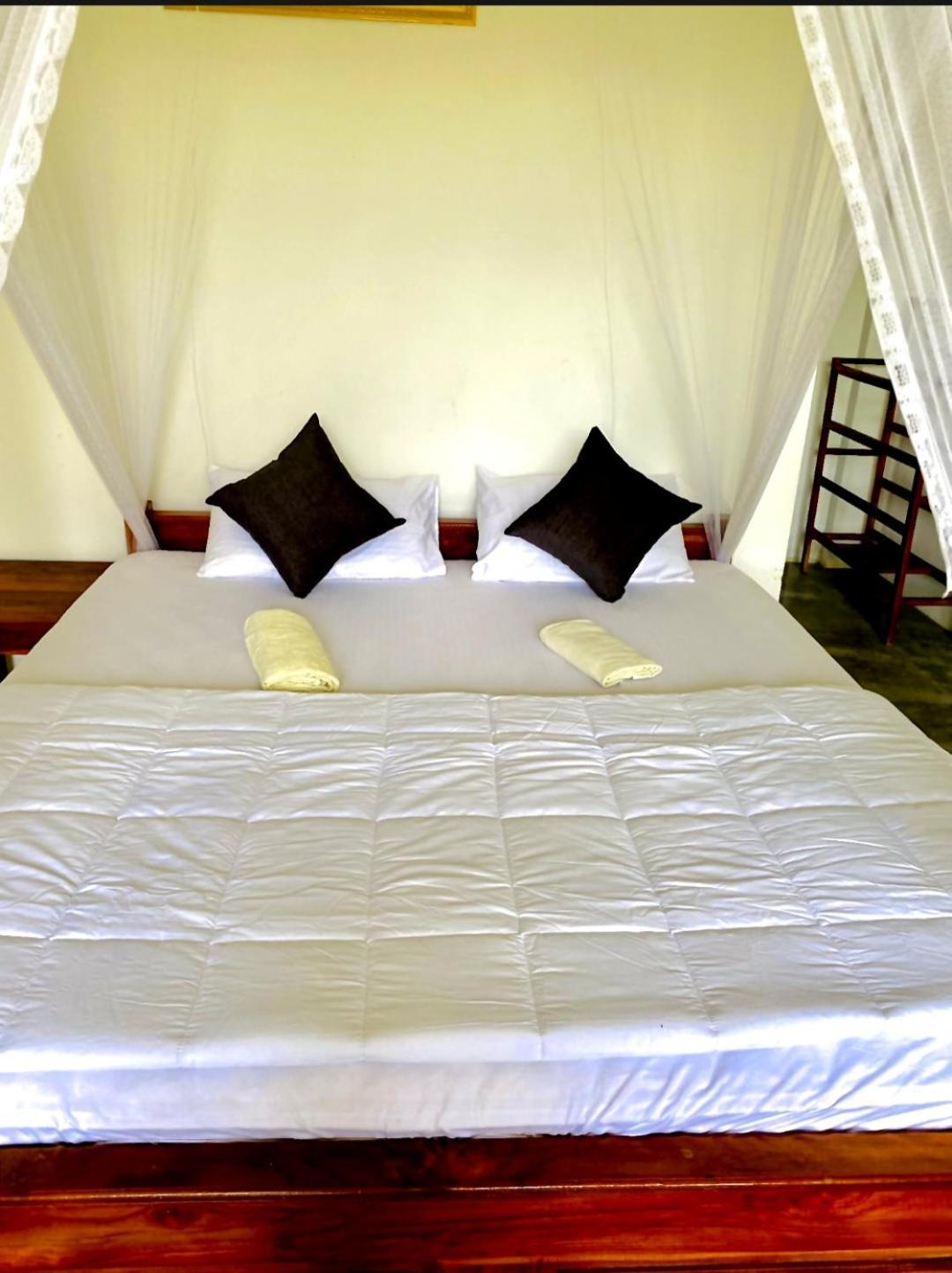 Blissful Haven Hotel Ella Exterior photo